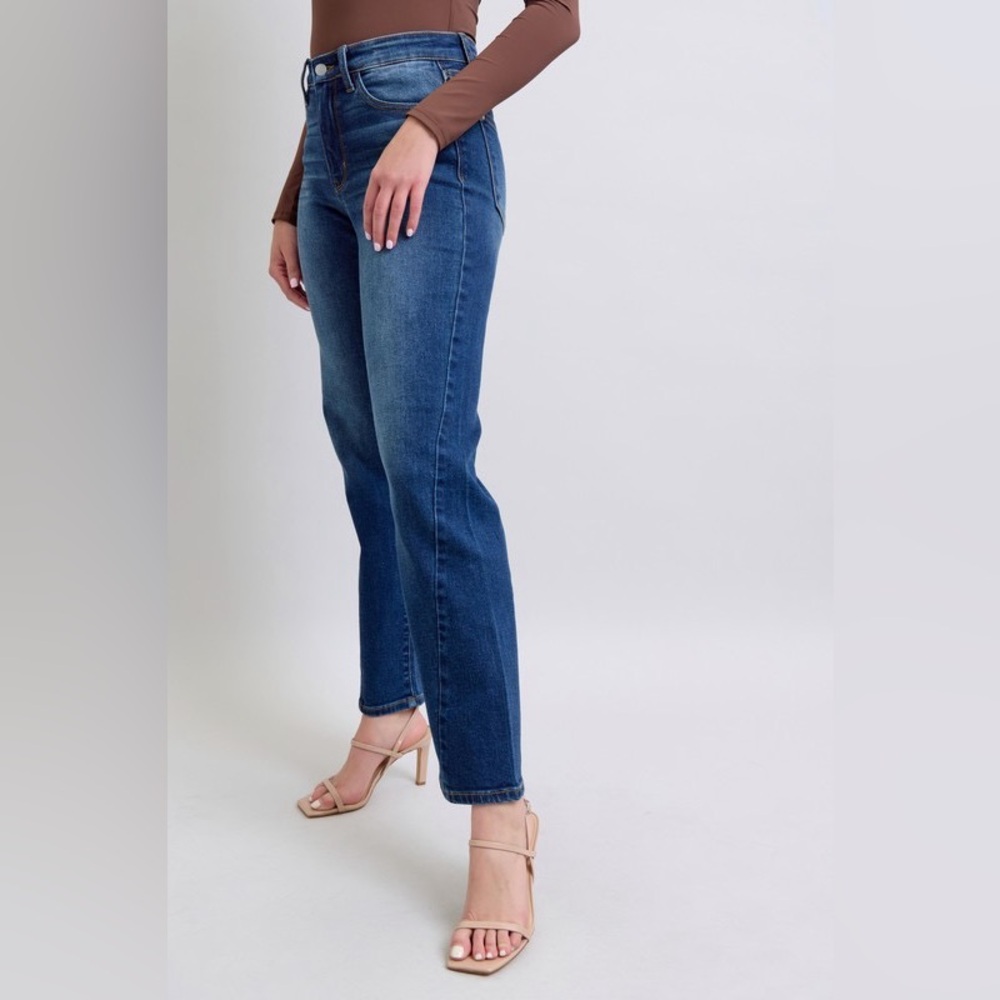 NEW Judy Blue Full Size Side Seam Detail Straight Jeans with Pockets ON SALE* - Picture 5 of 7